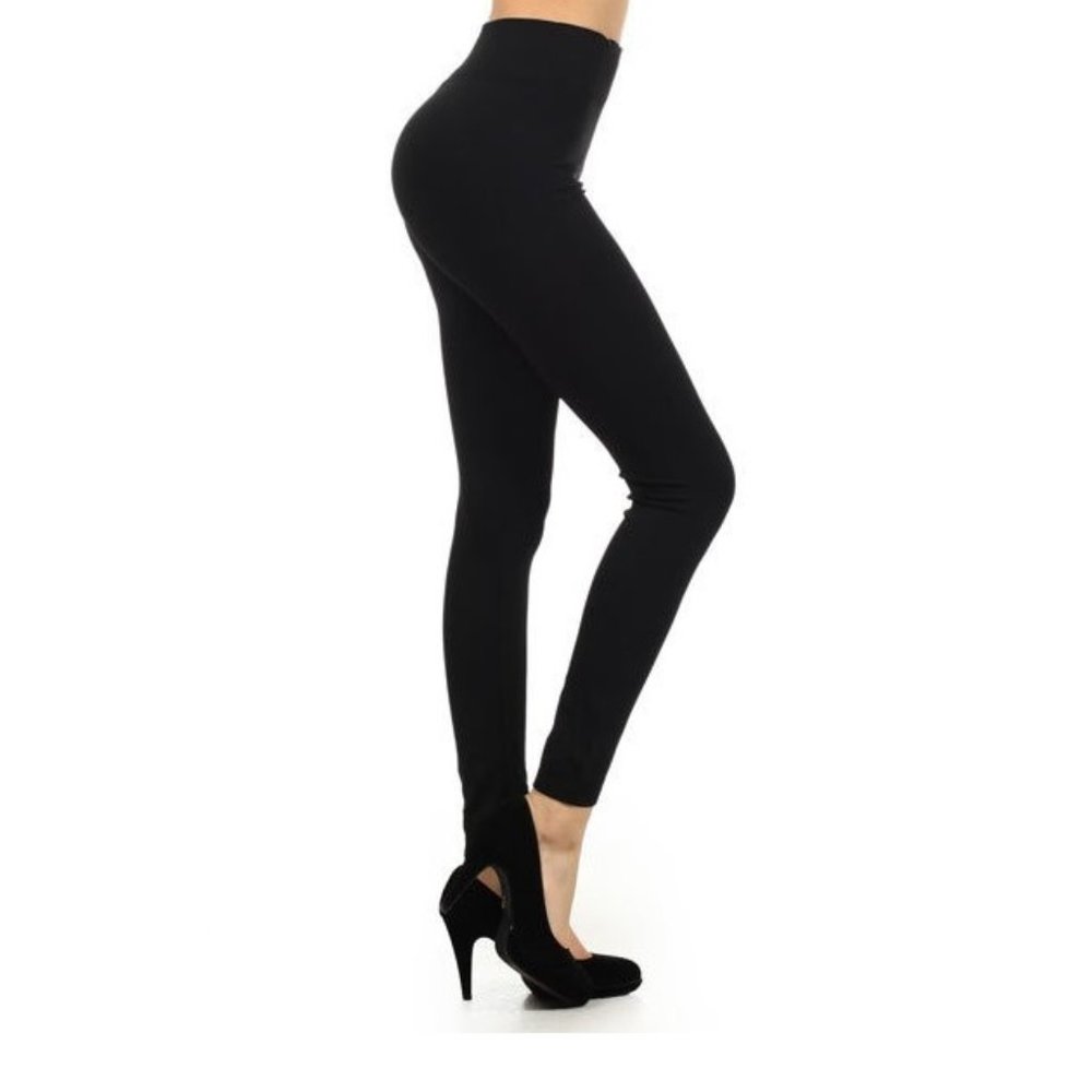 Seamless Black Leggings